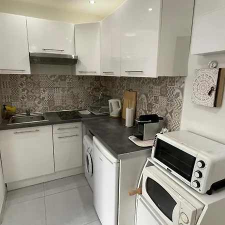 Rue Pietonne Proche * Mentone